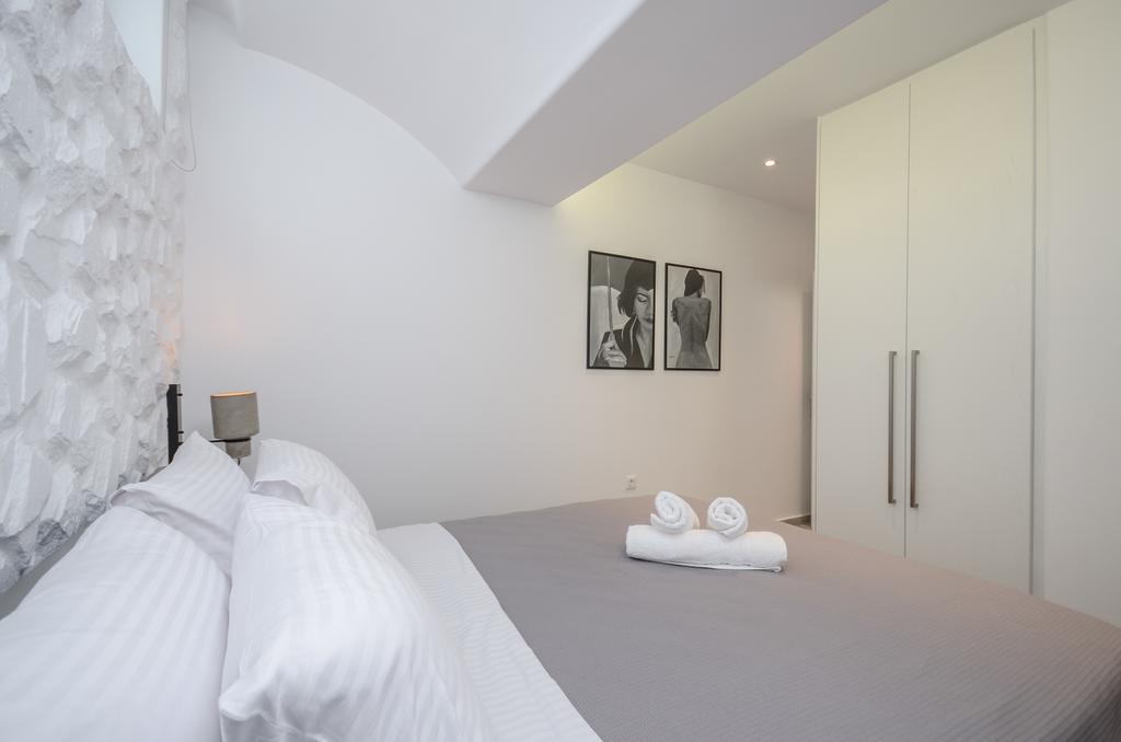 Elegant Apartments อาโยส โพรโกปิออส ภายนอก รูปภาพ