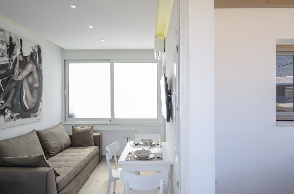 Elegant Apartments อาโยส โพรโกปิออส ภายนอก รูปภาพ