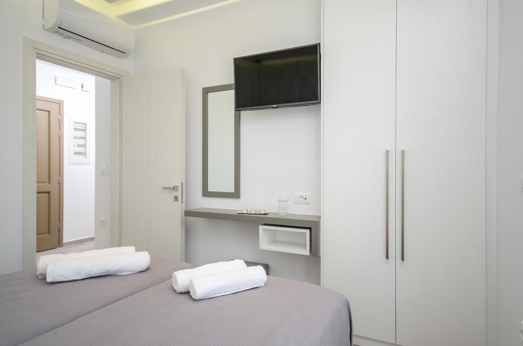 Elegant Apartments อาโยส โพรโกปิออส ภายนอก รูปภาพ
